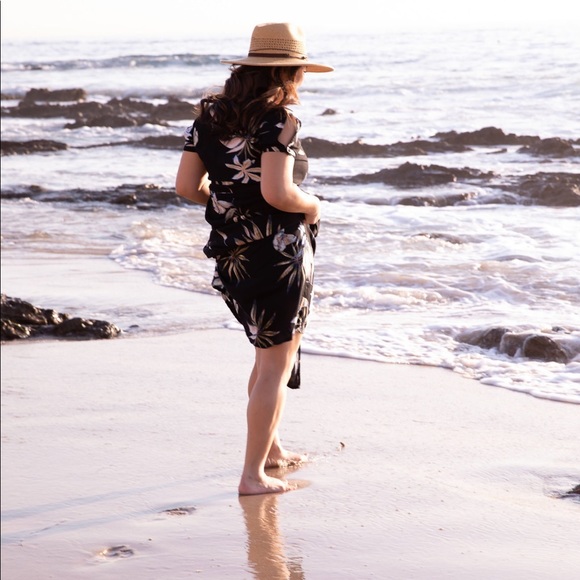 Meet your Posher, Julie - Picture 2 of 2